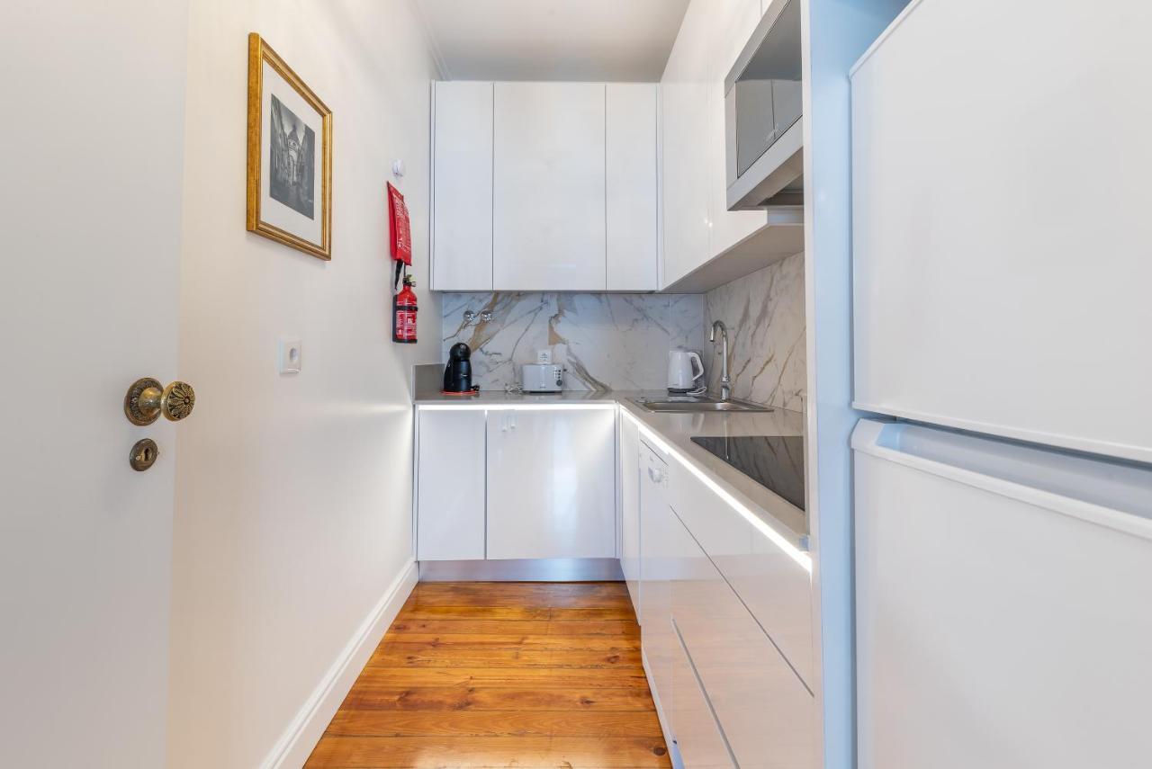 Apartment Style And Comfort In Downtown *