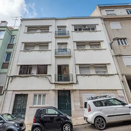 Style And Comfort In Downtown Lisbon Exterior photo